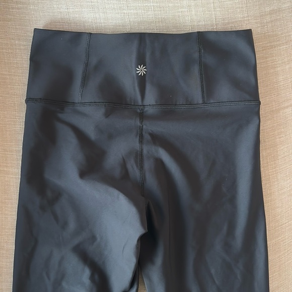 Athleta Pants - Black cropped athleta leggings